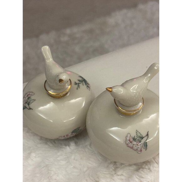 Lenox Serenade™ Porcelain Perfume Bottles Pair Bird Stoppers, 24k Gold Trim,USA - Picture 4 of 15